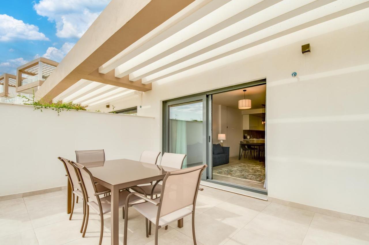 New! First-rental Estepona! Appartement