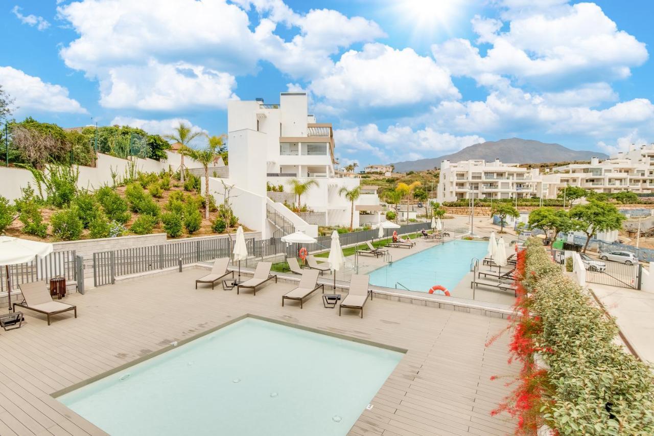 New! First-rental Estepona! Apartment